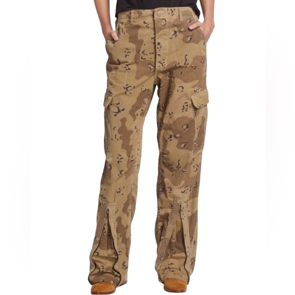 Re/Done Desert Army Camo Print Upcycle Cargo Pant NWT size Small - Picture 3 of 16